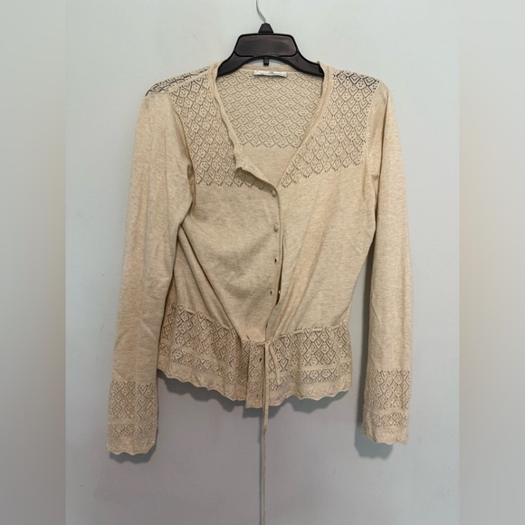 CAROLINA HERRERA Cashmere/Silk Long Sleeve Cardigan Size Large -Missing 1 button - Picture 1 of 6